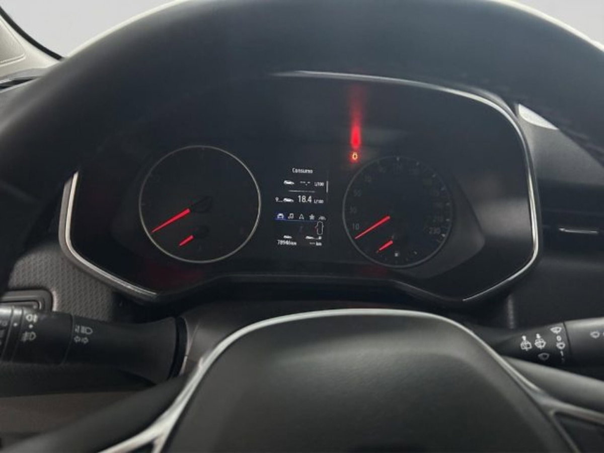 Renault Clio TCe 100 CV 5 porte Edition One (19)