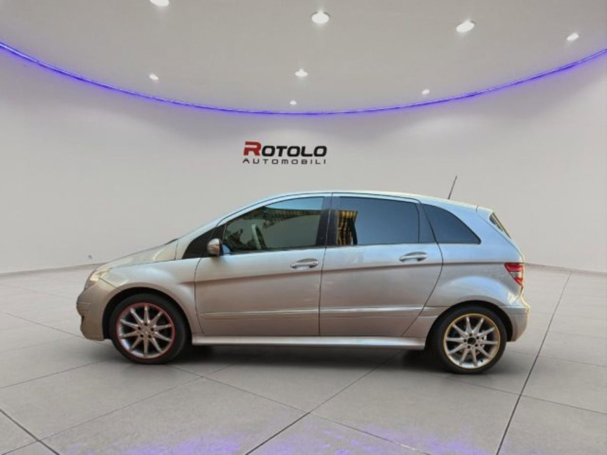 Mercedes-Benz Classe B 150 Sport (7)