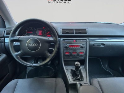 Audi A4 Avant 1.9 TDI/130 CV cat (11)
