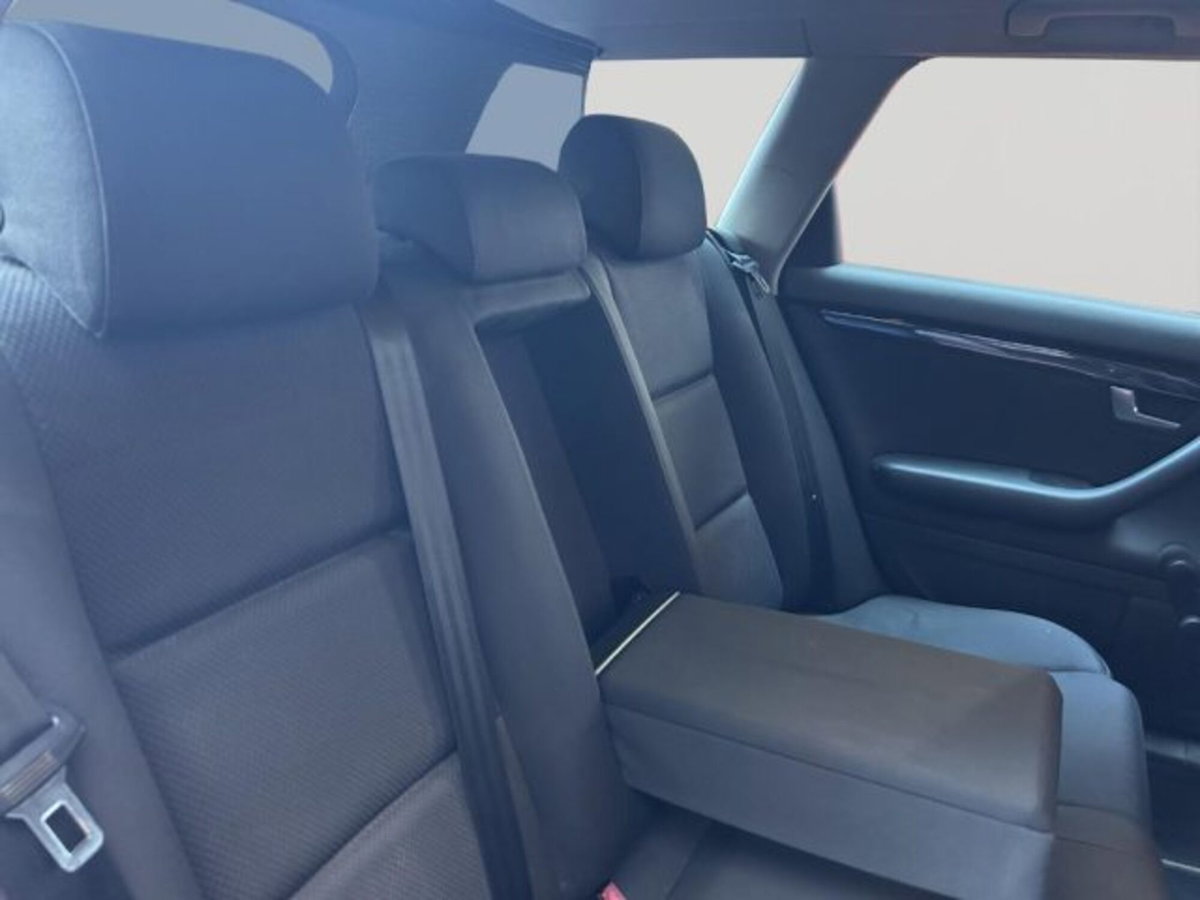 Audi A4 Avant 1.9 TDI/130 CV cat (15)