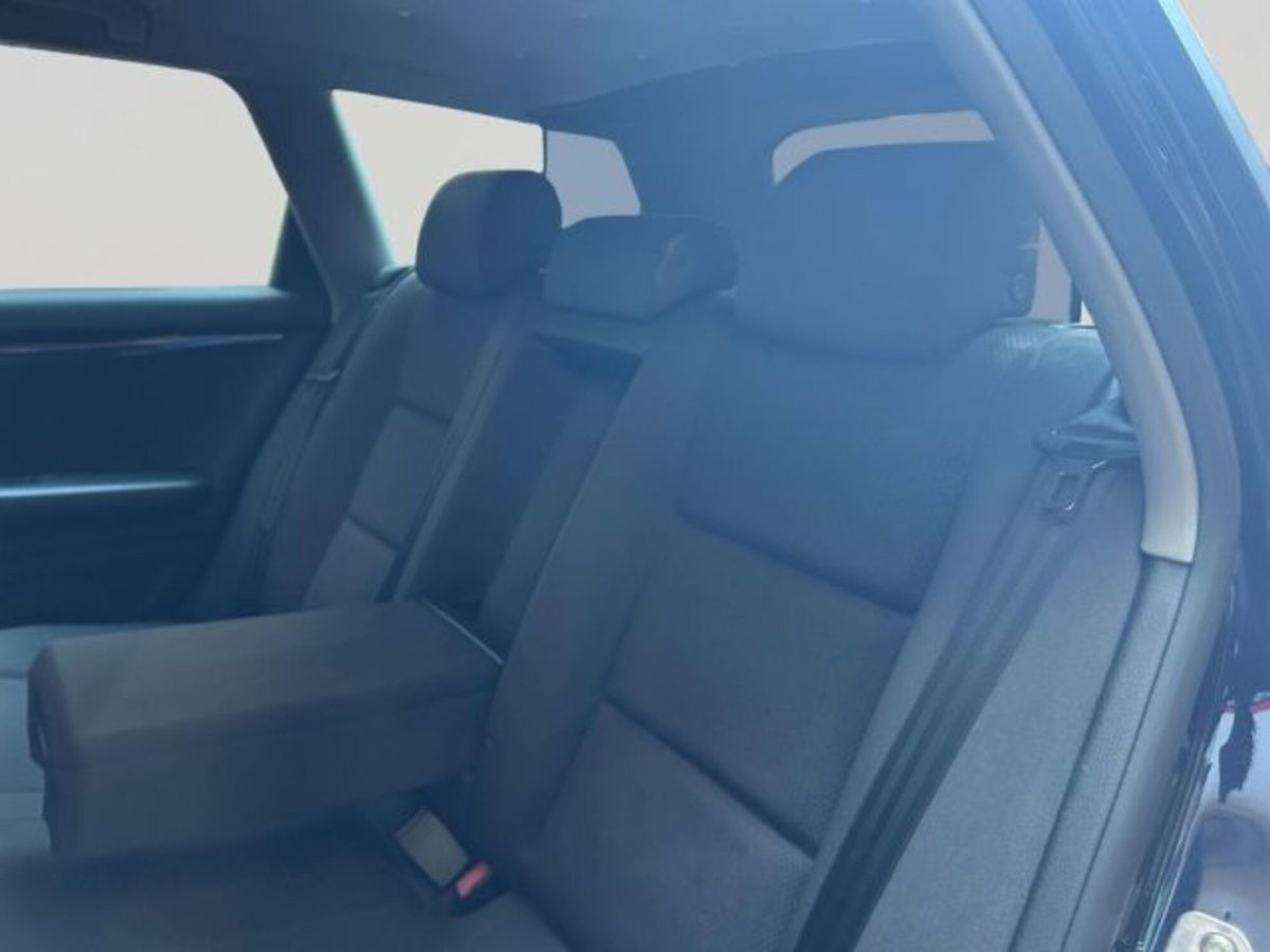 Audi A4 Avant 1.9 TDI/130 CV cat (16)