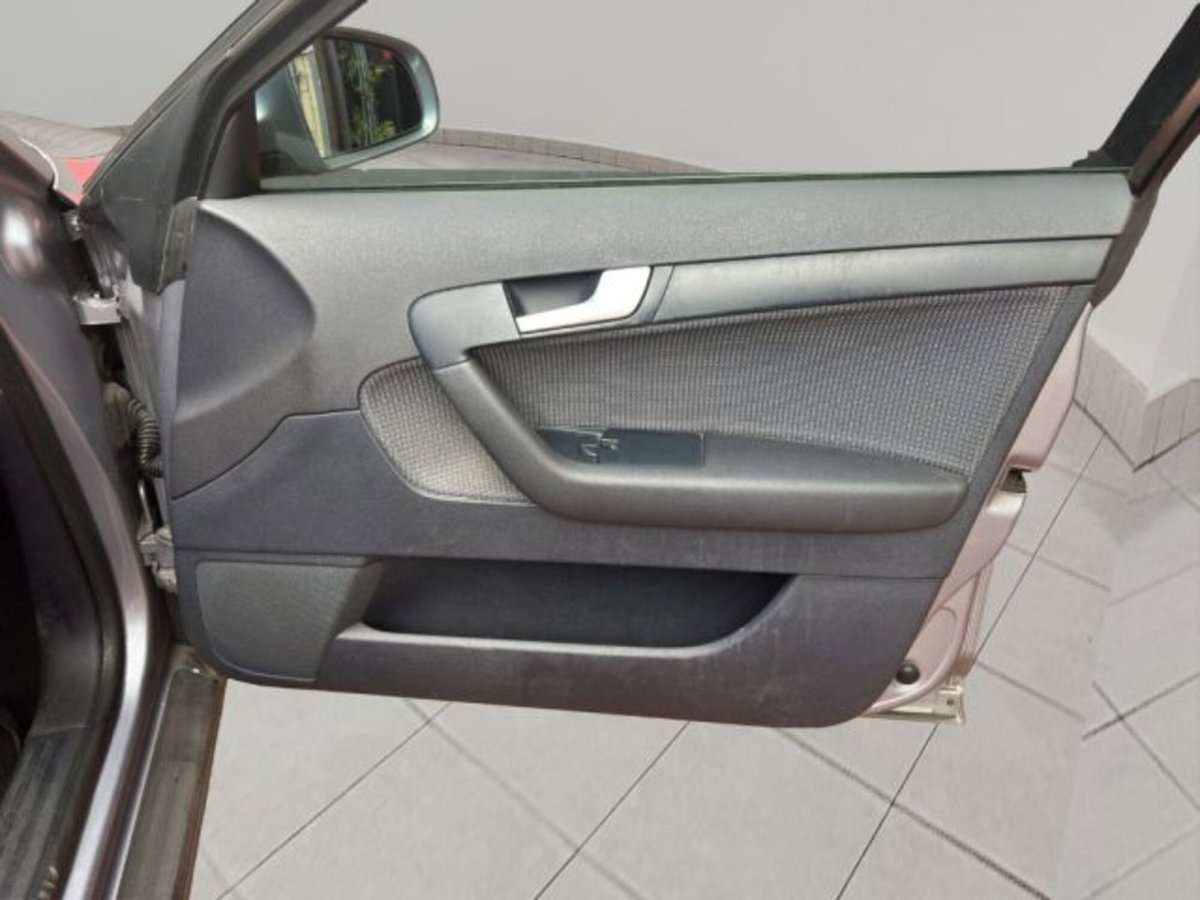 Audi A3 1.6 16V FSI Attraction (15)