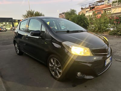 Toyota Yaris 1.D-4D 5 porte Lounge usata