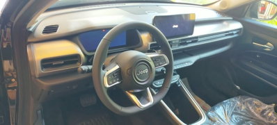 Jeep Avenger 1.2 turbo Summit fwd 100cv (8)