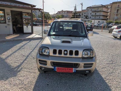 Suzuki Jimny 1.5 DDiS cat 4WD JLX Più usata