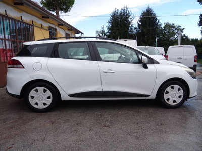 Renault Clio Sporter 1.2 75CV Wave (8)