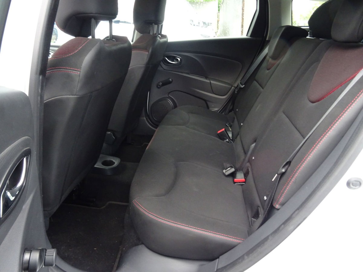 Renault Clio Sporter 1.2 75CV Wave (15)