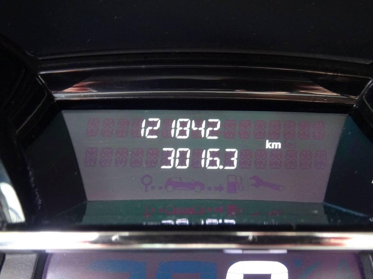 Renault Clio Sporter 1.2 75CV Wave (18)