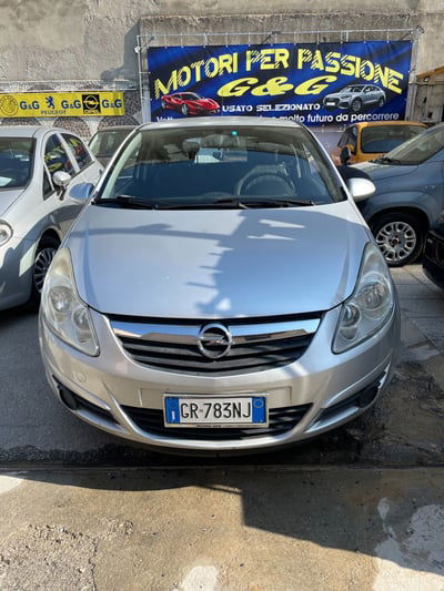Opel Corsa 1.0 12V 3 porte Club usata