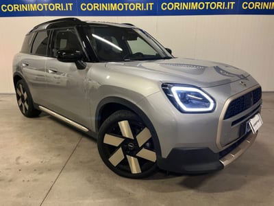 MINI Mini Countryman E Favoured usata