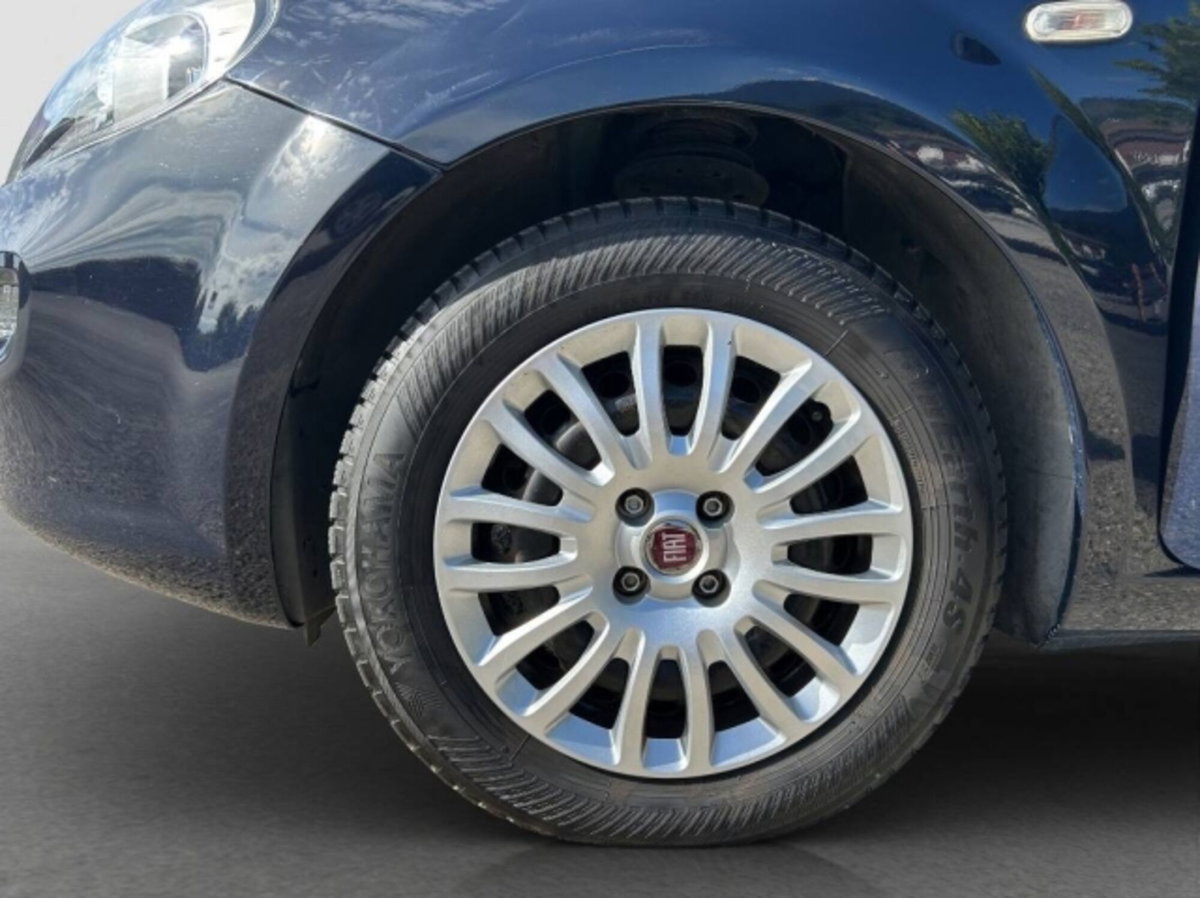 Fiat Punto 1.2 8V 5 porte Street (19)