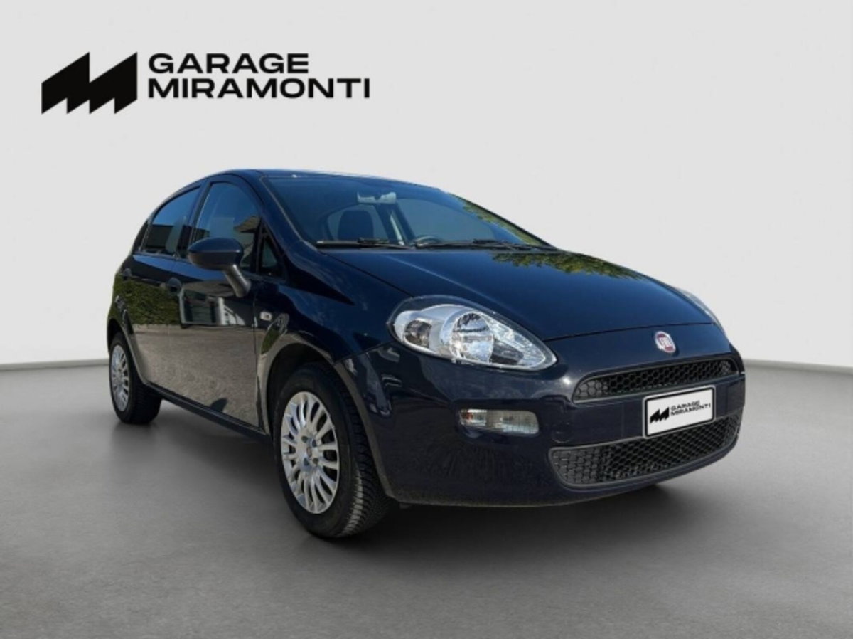 Fiat Punto 1.2 8V 5 porte Street (8)