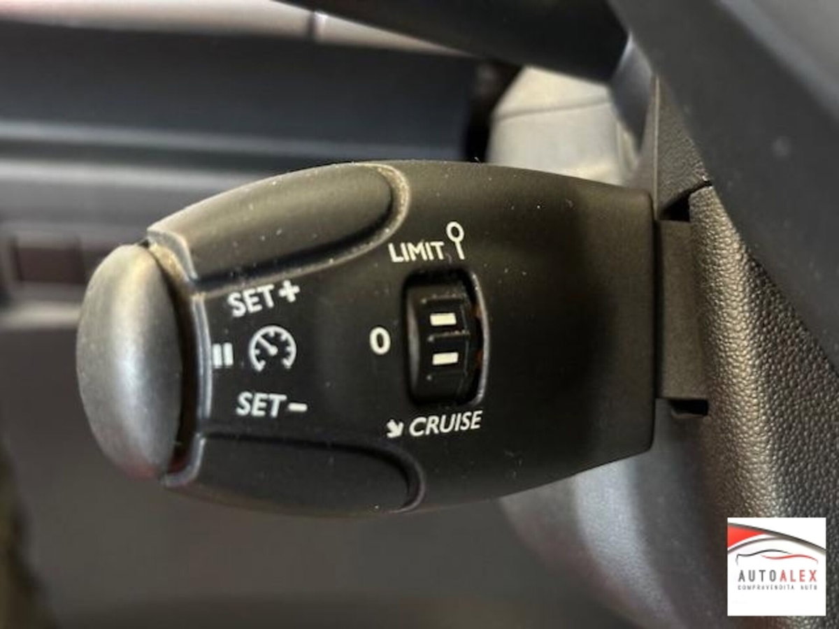 Citroen C3 1.4 HDi 70 Ideal (13)