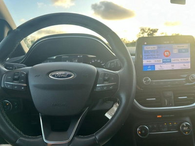 Ford Fiesta 1.1 75 CV GPL 5 porte Titanium (10)