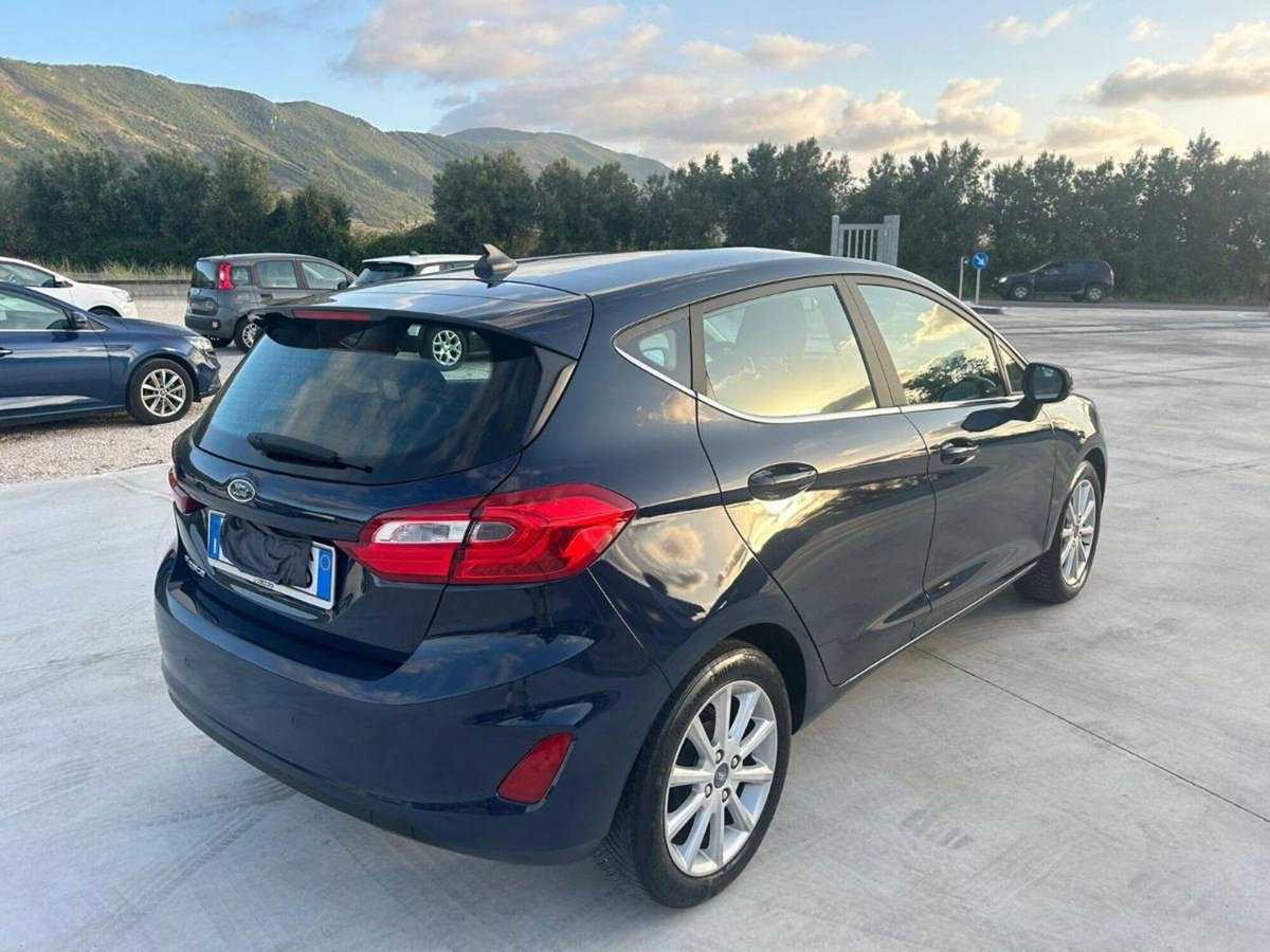 Ford Fiesta 1.1 75 CV GPL 5 porte Titanium (5)
