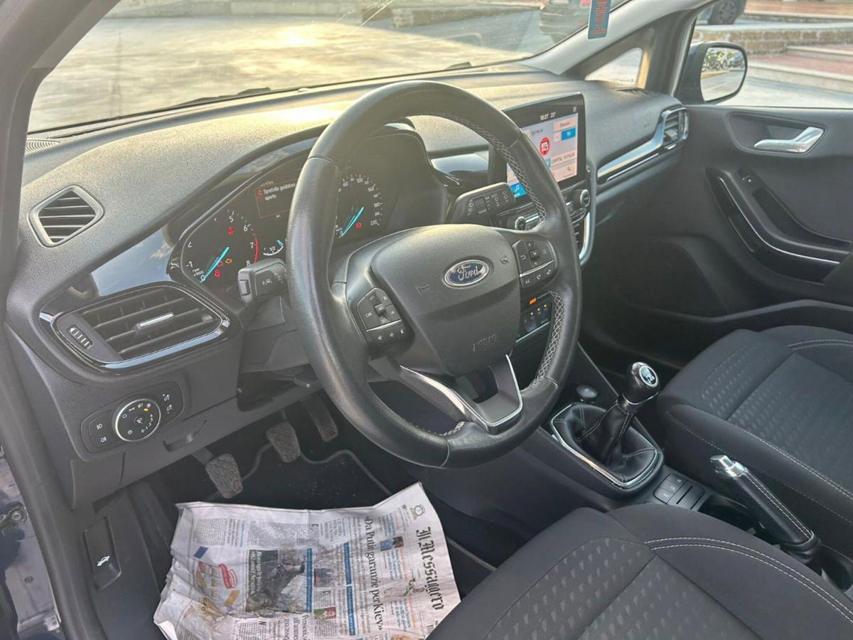 Ford Fiesta 1.1 75 CV GPL 5 porte Titanium (9)
