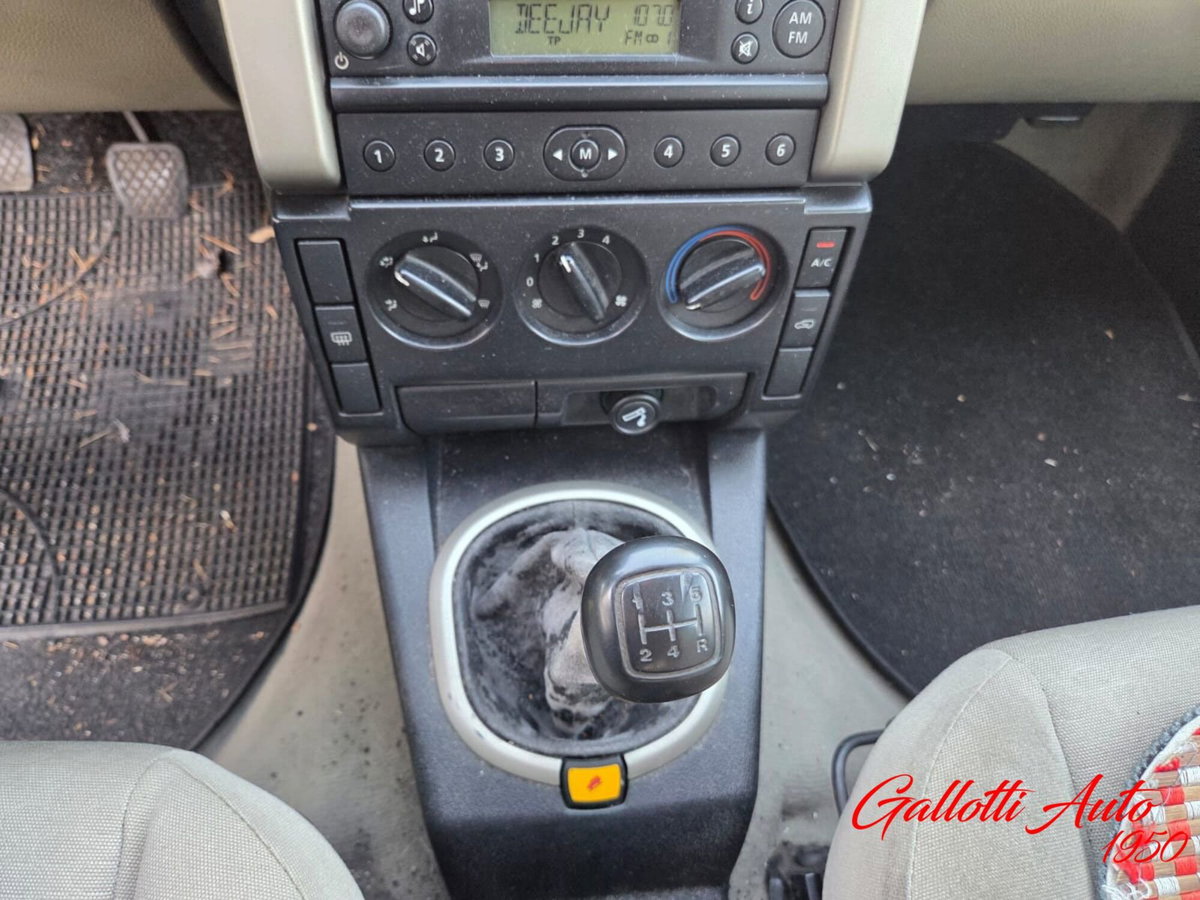 Land Rover Freelander 2.0 Td4 16V cat Station Wagon (17)