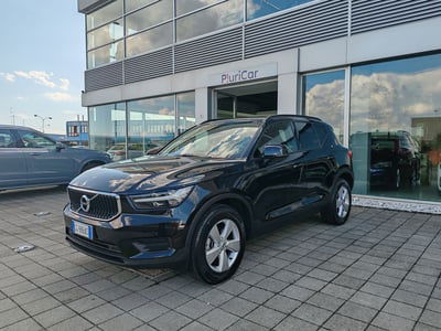 Volvo XC40 T2 Geartronic Momentum Core usata