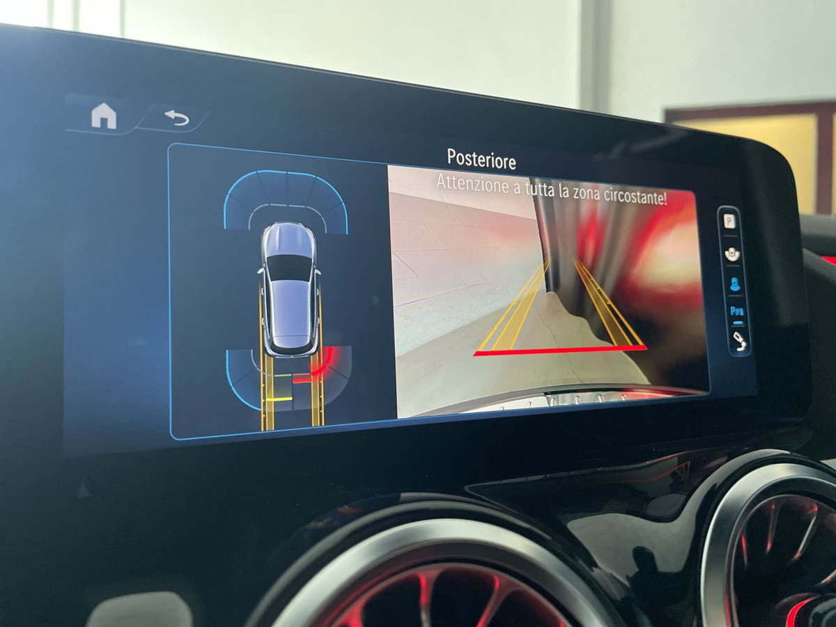 Mercedes-Benz GLA SUV 180 AMG Line Advanced Plus Digital Edition auto (14)