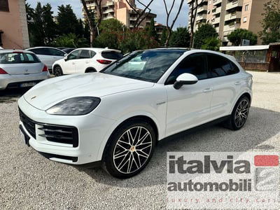 Porsche Cayenne Coupé 3.0 e-hybrid tiptronic usata