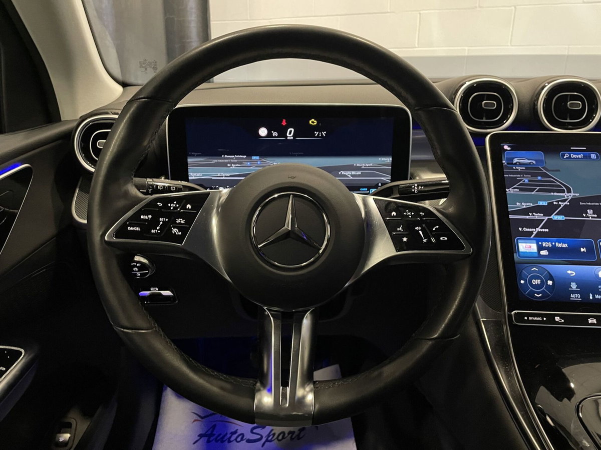 Mercedes-Benz GLC 220 d 4Matic Mild Hybrid AMG Advanced Plus (12)