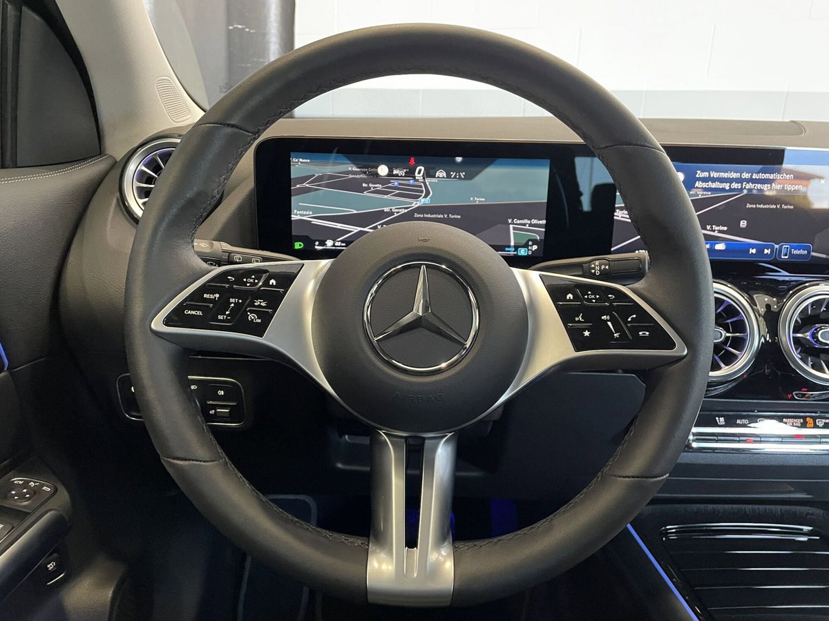 Mercedes-Benz GLA SUV 180 Progressive Advanced Plus auto (11)