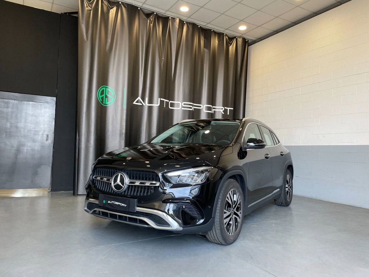 Mercedes-Benz GLA SUV 180 Progressive Advanced Plus auto (3)