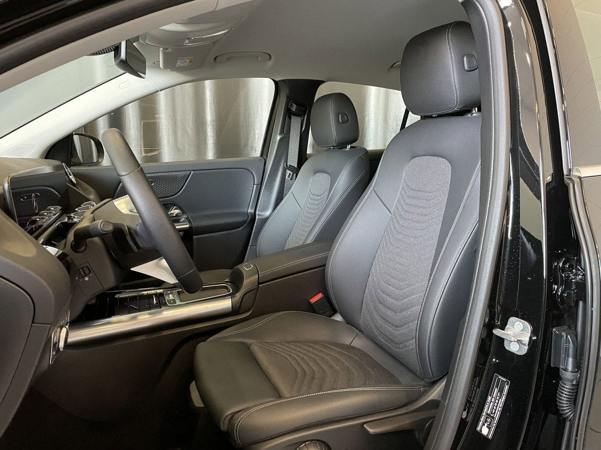 Mercedes-Benz GLA SUV 180 Progressive Advanced Plus auto (9)