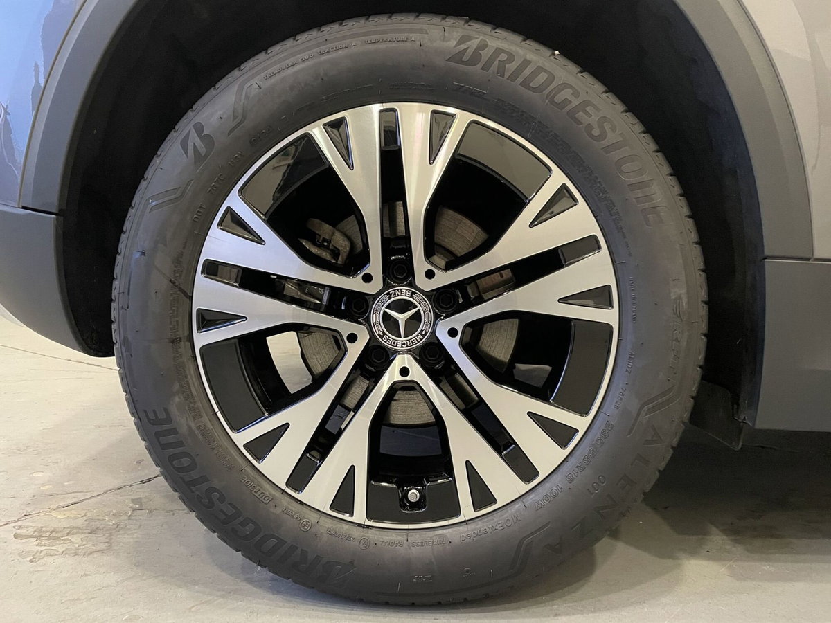 Mercedes-Benz GLA SUV 180 d Progressive Advanced auto (8)