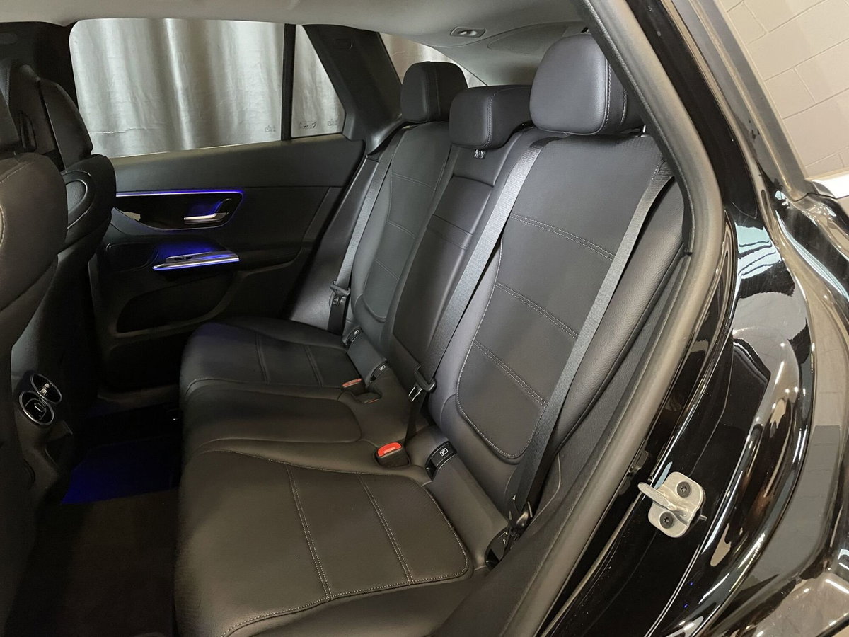 Mercedes-Benz GLC 220 d 4Matic Mild Hybrid AMG Advanced Plus (10)