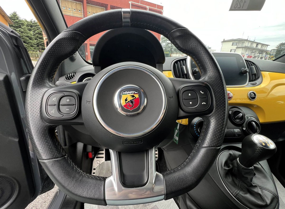 Abarth 595 595 1.4 Turbo T-Jet 145 CV (11)