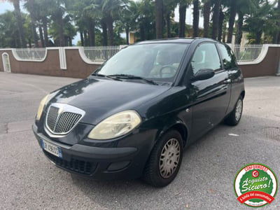 Lancia Ypsilon Multijet 16V Argento