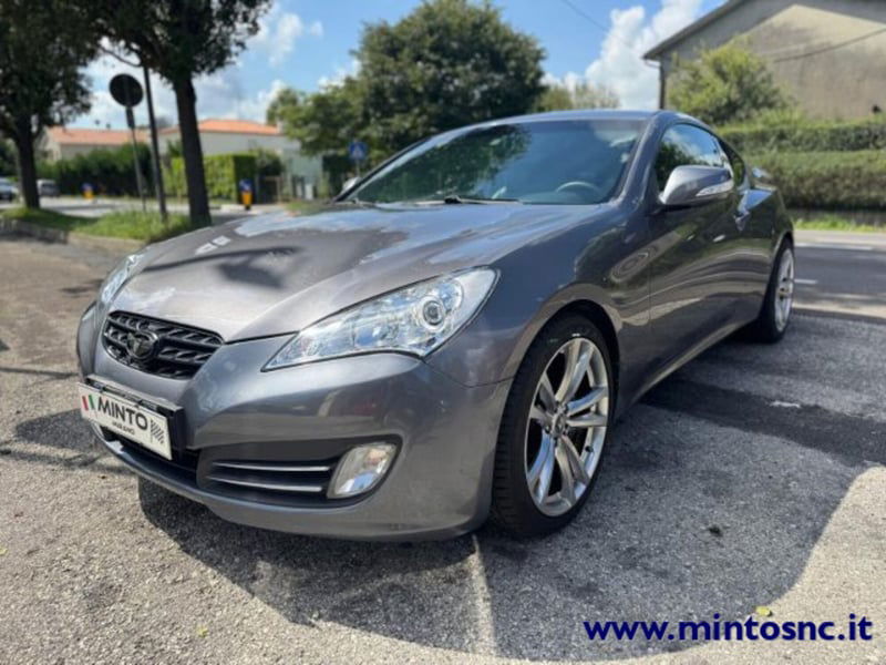 Hyundai Genesis Coupe 3.8 V6 Sport