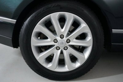 Land Rover Range Rover 4.4 SDV8 Vogue (6)