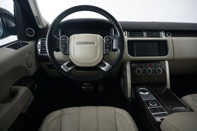Land Rover Range Rover 4.4 SDV8 Vogue (8)