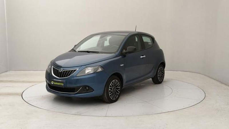 Lancia Ypsilon 1.0 FireFly 5 porte S&S Hybrid Ecochic Silver
