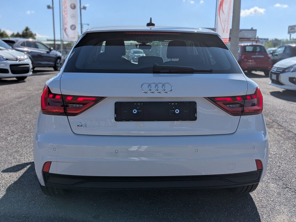 Audi A1 Sportback Sportback 30 1.0 tfsi Business 110cv s-tronic (10)