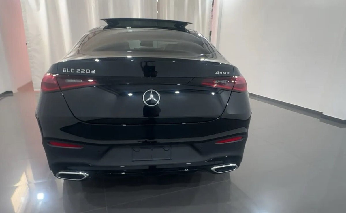 Mercedes-Benz CLE Coupé 220 d AMG Line Advanced Plus auto (4)