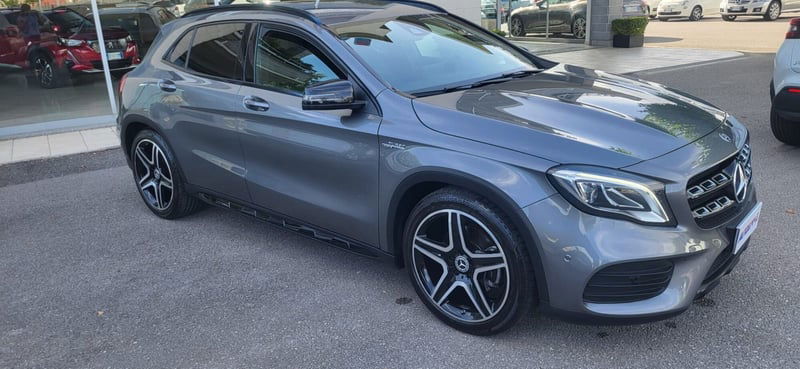 Mercedes-Benz GLA SUV 220 d Automatic 4Matic Premium