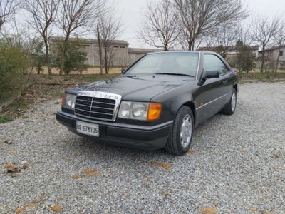 Mercedes-Benz 200 Coupé 200 CE Coupé (8)