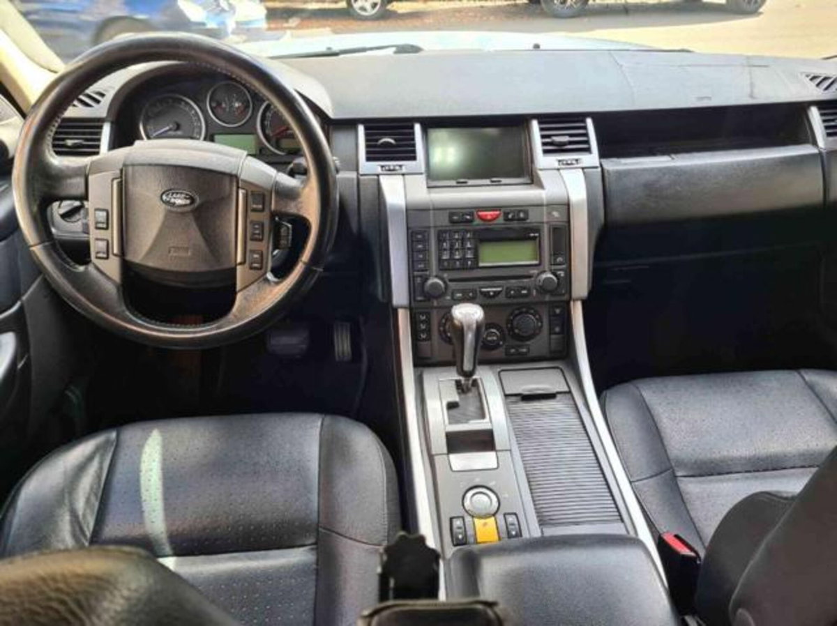 Land Rover Range Rover Sport 4.2 V8 Supercharged (13)