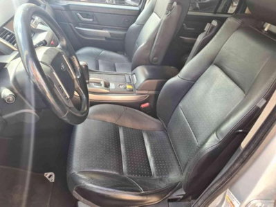 Land Rover Range Rover Sport 4.2 V8 Supercharged (7)