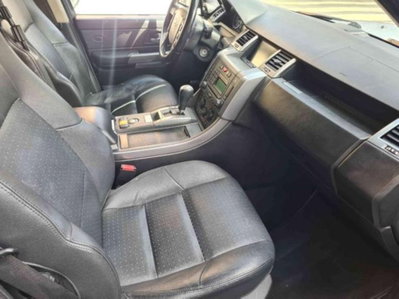 Land Rover Range Rover Sport 4.2 V8 Supercharged (9)