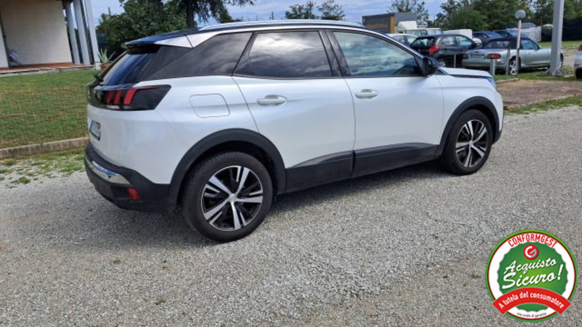 Peugeot 3008 BlueHDi 130 S&S Business (2)