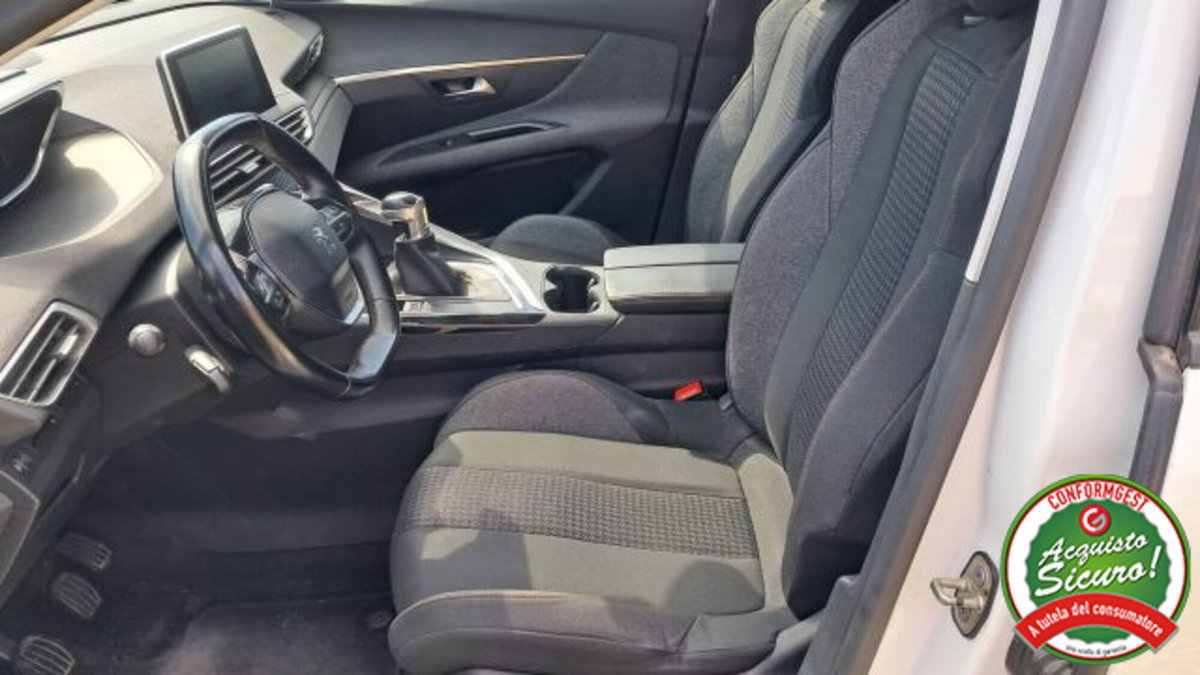 Peugeot 3008 BlueHDi 130 S&S Business (4)
