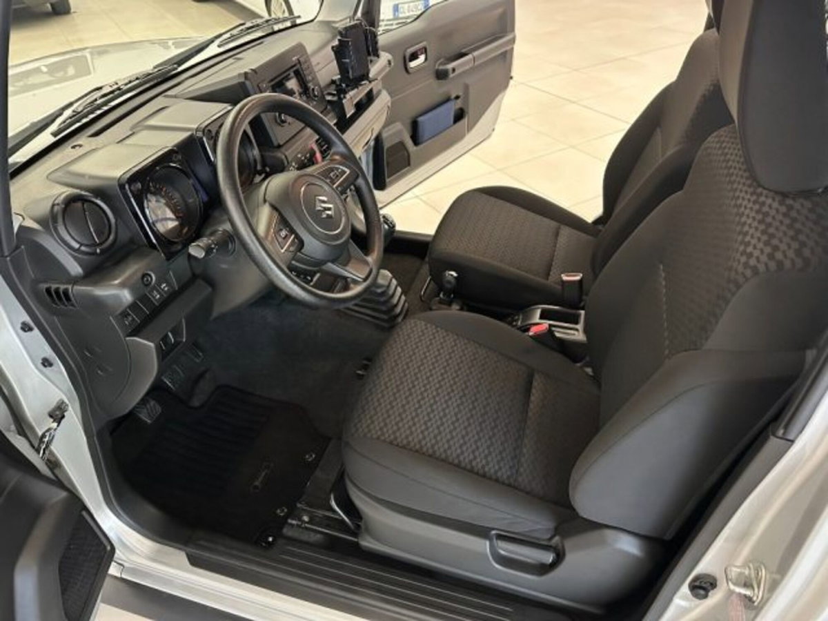 Suzuki Jimny 1.5 5MT Easy PRO (N1) (9)