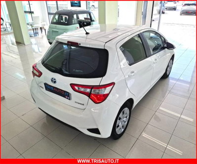 Toyota Yaris 1.5 Hybrid 5 porte Cool (19)