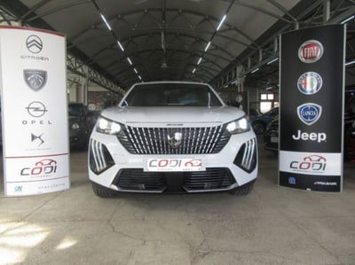 Peugeot 2008 1.2 puretech Allure s&s 100cv usata