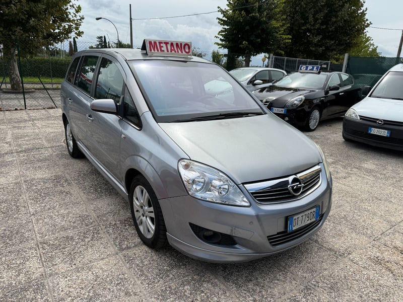 Opel Zafira 1.6 16V ecoM 94CV Cosmo