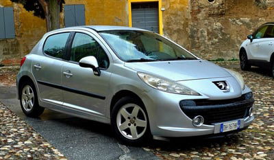 Peugeot 207 8V 75CV 3p. Access ECO GPL usata
